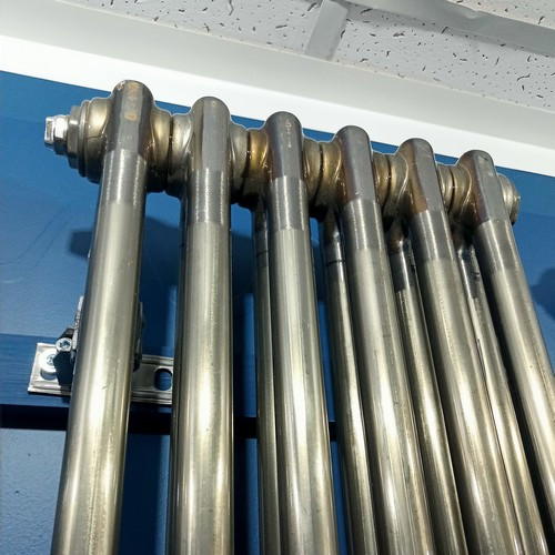 Стальной трубчатый радиатор отопления IRSAP TESI 21800 T30 6 секций, TR, прозрачный лак Стальной трубчатый радиатор отопления IRSAP TESI 21800 T30 6 секций, TR, прозрачный лак