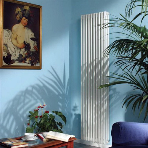 Стальной трубчатый радиатор отопления Zehnder Charleston 3180 4 секции RAL7016 Стальной трубчатый радиатор отопления Zehnder Charleston 3180 4 секции RAL7016