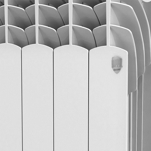 Биметаллический радиатор отопления Royal Thermo Revolution Bimetall 500 4 секции  Биметаллический радиатор отопления Royal Thermo Revolution Bimetall 500 4 секции